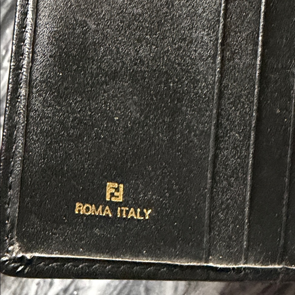 Fendi Monogram Black and White Wallet - Picture 10 of 10